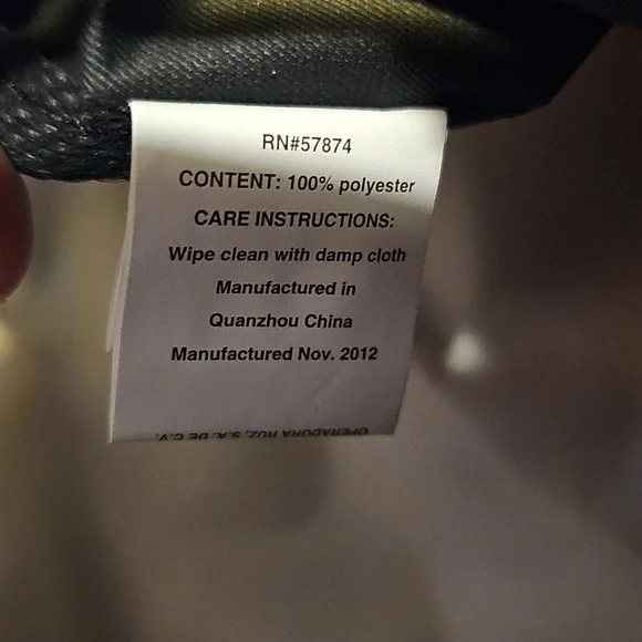 Nwt Disney Fairies Vibrant Nylon Zip Top Tote - Picture 8 of 9